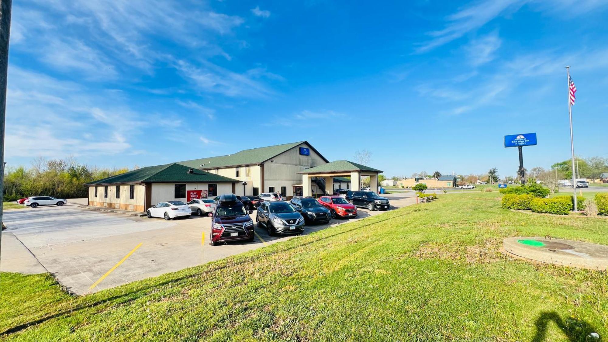 Americas Best Value Inn Pinckneyville Exterior photo